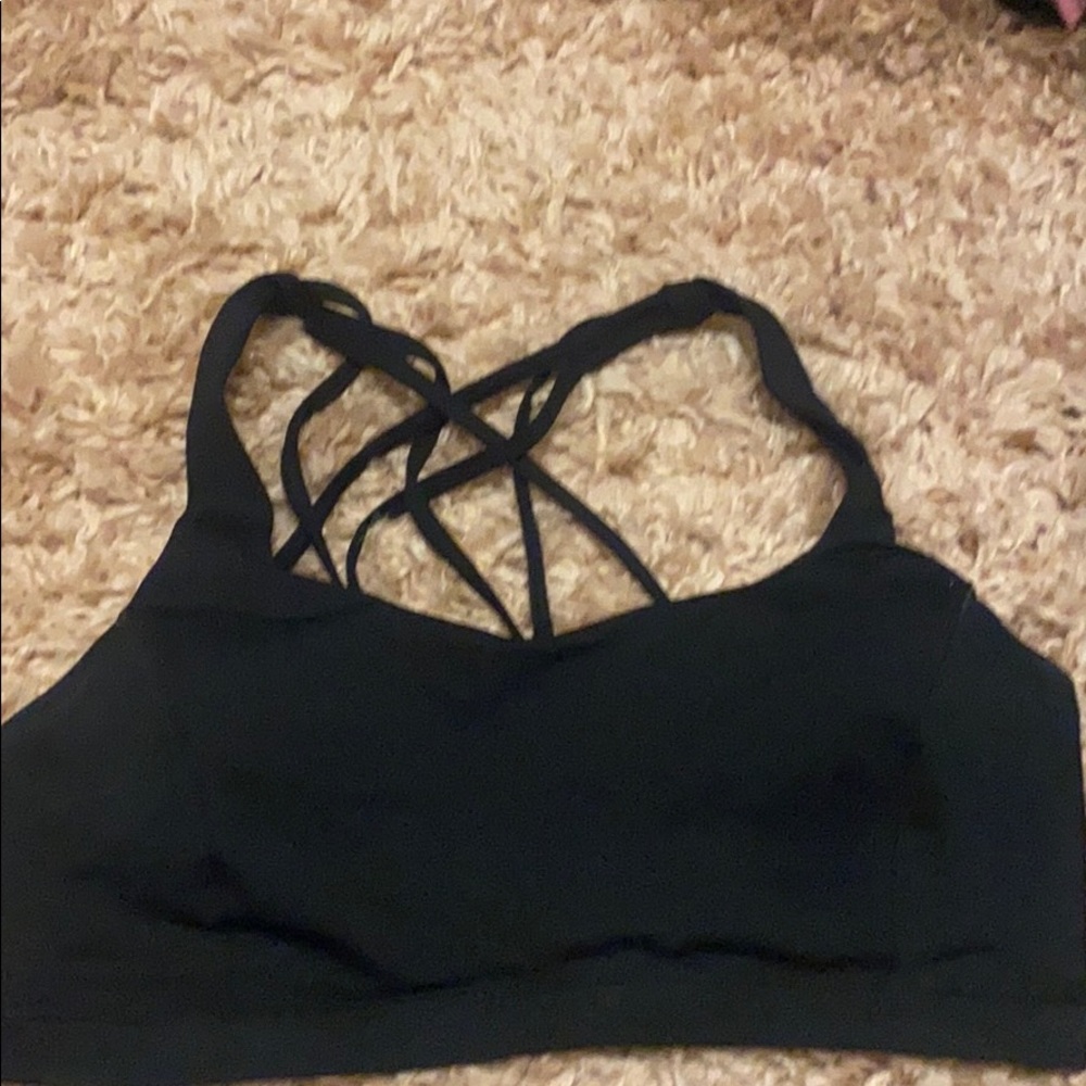 Lululemon sports bra